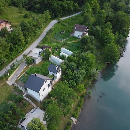 Vikendica Pored Drine Foca Handici Esterno foto
