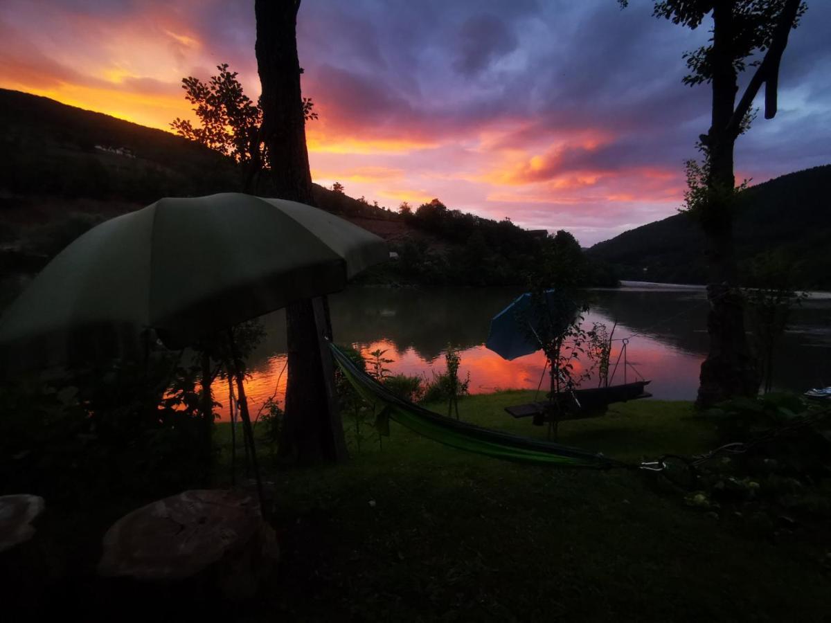 Vikendica Pored Drine Foca Handici Esterno foto