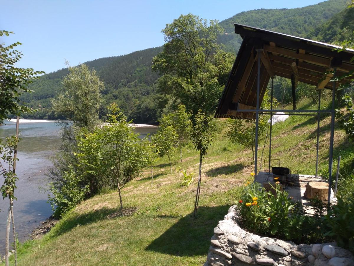 Vikendica Pored Drine Foca Handici Esterno foto